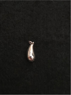 Tiffany Elsa Peretti 925 Sterling Silver Teardrop Pendant Charm